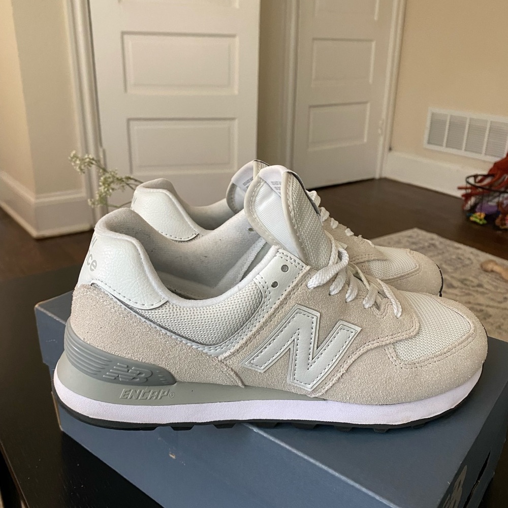 New Balance Women 574’s